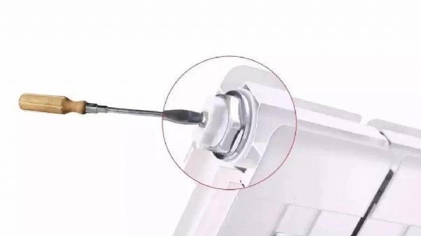 教你如何輕松給暖氣片放氣？